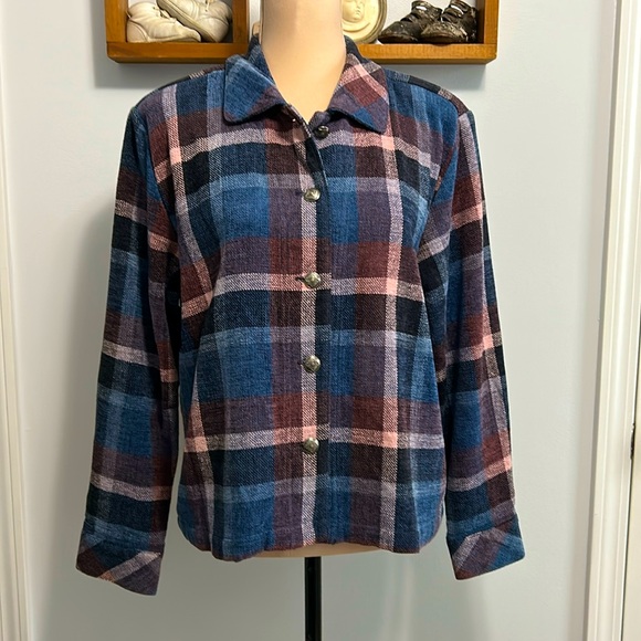 CHRISTOPHER & BANKS WOVEN PLAID LONG SLEEVE BUTTON UP OVER SHIRT - Picture 1 of 10